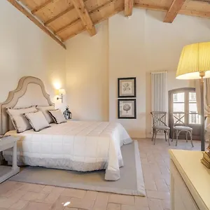 rivo-della-corte.it-tuscanyhotel.com/